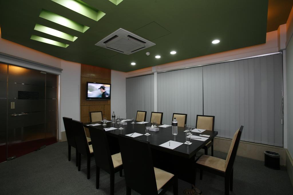 Platinum Suites 达卡 外观 照片