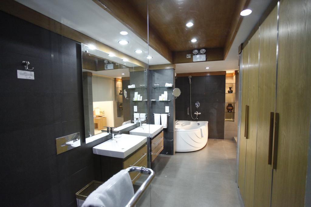 Platinum Suites 达卡 外观 照片