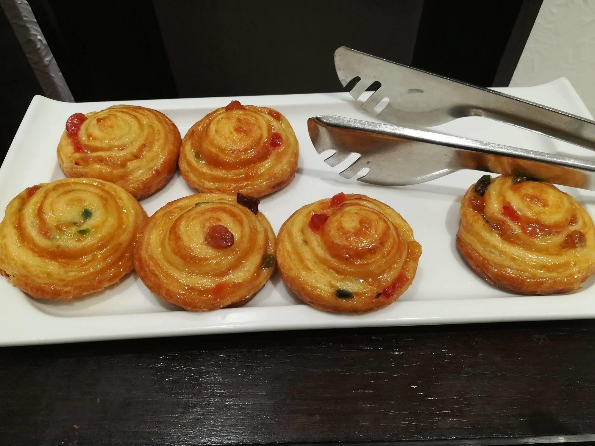 Platinum Suites 达卡 外观 照片